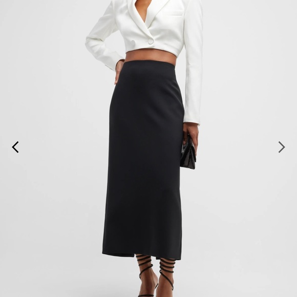 Parker Strong-Shoulder Double-Breasted Crop Blazer - Picture 2 of 7